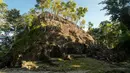 <p>Pemandangan areal Piramida La Danta di situs arkeologi El Mirador, San Adres, Guatemala, 17 Januari 2023. Salah satu piramida terbesar di dunia tersebut ditemukan di antara hutan yang luas Guatemala berkat bantuan teknologi. (Carlos ALONZO/AFP)</p>