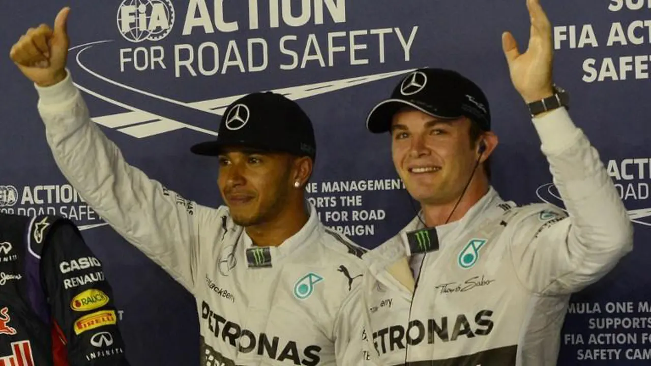 Lewis Hamilton dan Nico Rosberg