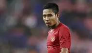 Evan Dimas tergabung dalam tim sepak bola Jawa Timur pada PON Riau 2012. Walaupun tak mampu membawa timnya lebih jauh, Bakat Evan Dimas mulai tercium. Ia akhirnya tergabung dalam Timnas U-19 asuhan Indra Sjafri dan dipercaya menjadi kapten di skuatnya. (Bola.com/M. Iqbal Ichsan)