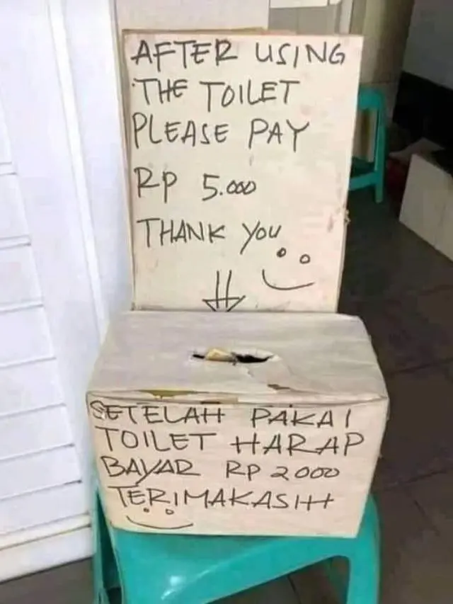 6 Tulisan Bahasa Inggris di Toilet Umum Ini Nyeleneh, Bikin Tepuk Jidat