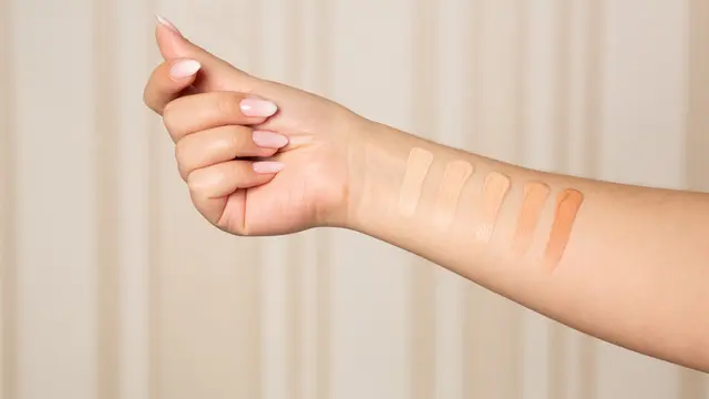 4 Kesalahan Memilih Foundation yang Sering Dilakukan Oleh Pemula, Apa Saja Ya?