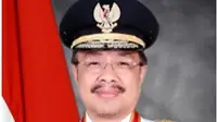 Nur Alam adalah gubernur Sulawesi Tenggara yang terkait kasus korupsi
