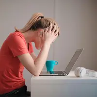 quarter life crisis./copyright. pexels/