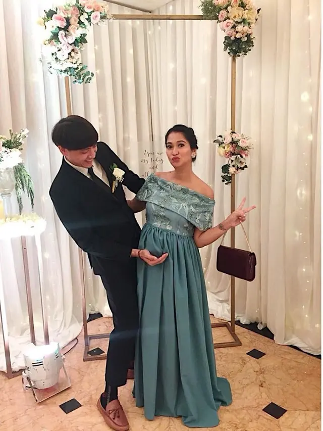 Potret Baby Bump Anak Pertama Anneke Jodi (sumber: instagram/@annekejd)