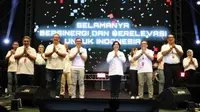 Jajaran Direksi Telkom beserta para senior leader dalam momen selebrasi puncak perayaan HUT Telkom 58 di Digiland 2023 Surabaya, Minggu (23/7).