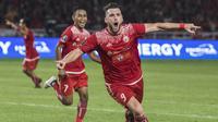Striker Persija Jakarta, Marko Simic, merayakan gol yang dicetaknya ke gawang Bali United pada final Piala Presiden di SUGBK, Jakarta, Sabtu (17/2/2018). Persija menang 3-0 atas Bali United. (Bola.com/Vitalis Yogi Trisna)