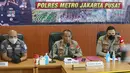 Penjelasan Kabib Humas Polda Metro Jaya, Kombes  Yusri Yunus saat konferensi pers di Polres Jakarta Pusat. 8/7/2021. (Adrian Putra/ Fimela.com)