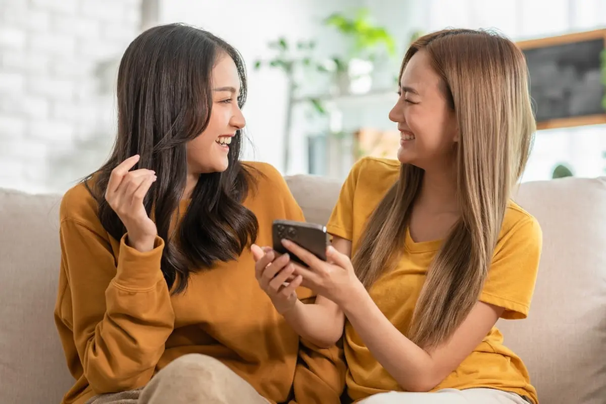 teman curhat ngobrol saudara