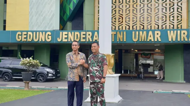 Pj Gubernur DKI Jakarta Heru Budi Hartono bertemu Pangdam Jaya Mayjen TNI Untung Budiharto