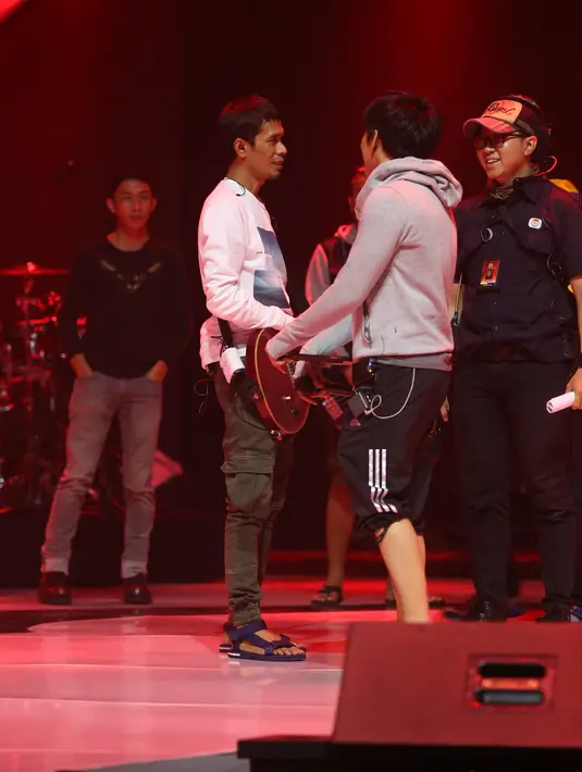 The Biggest Consert NOAH akan disiarkan secara langsung oleh SCTV dari studio 6 Emtek City, kawasan Daan Mogot, Jakarta Barat, malam ini Kamis (19/5) pukul 22.00 WIB. (Andy Masela/Bintang.com)