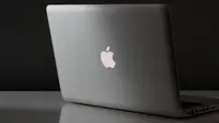 Apple Ingin Rombak Tampilan MacBook Pro Entry-Level pada 2027