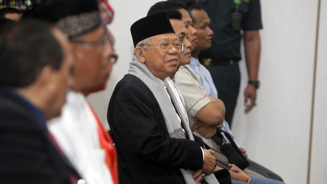 Ketua Umum Majelis Ulama Indonesia (MUI) Dr.KH Ma'ruf Amin di sidang Ahok.