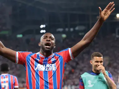 Kemenangan Crystal Palace atas Rayo Vallecano dalam final Conference League 2025/2026 tak lepas dari peran Jean-Philippe Mateta. (AFP/Ronny Hartmann)
