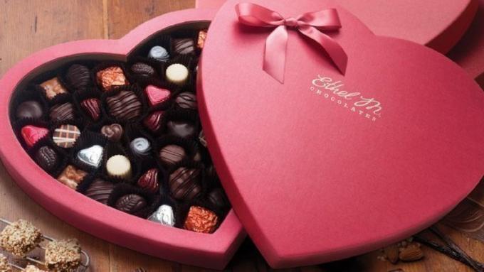 Hasil gambar untuk foto coklat valentine