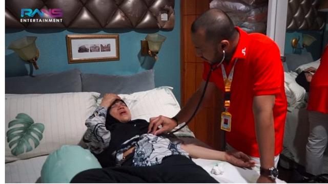 Dorce Kembali Bekerja Jadi Sopir Raffi Ahmad Usai Sakit, Ini 7 Potretnya