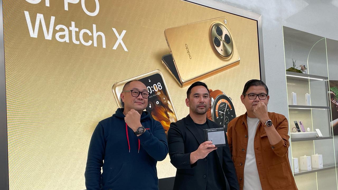 Peluncuran Oppo Watch X di Oppo Gallery Gandaria City, Jakarta, Jumat (1/3/2024).