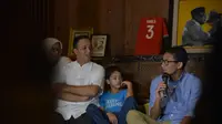 Anies-Sandiaga Gelar Dialog dan Nobar Bola di Rumah Joglo
