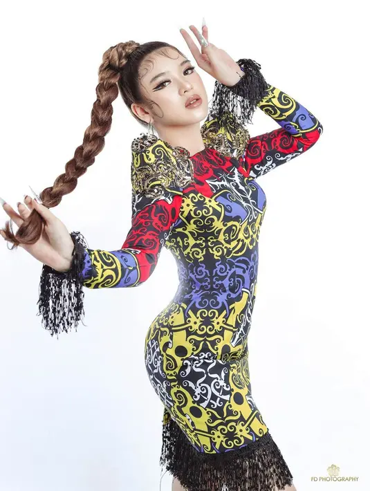 "Pengen maen ke mana aja sama temen-temen sepuasnya. Mungkin sekarang aku lebih menjaga banget diri aku dan pasti ada yang nemenin juga gitu kan. Kayak aku harus setim jalan, ada yang jagain gitu kan. Nggak bisa terlalu bebas," katanya. (Instagram/tiaraandini)