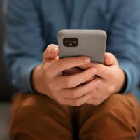 Jejak Karbon di Setiap Aktivitas Online Kita, Emisi yang Dihasilkan Bisa Setara Penerbangan Domestik