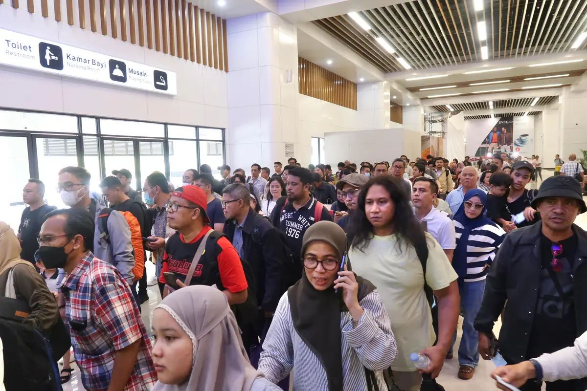 Jumlah penumpang yang dilayani Kereta Cepat Whoosh pada akhir pekan sebanyak 23.439 penumpang
