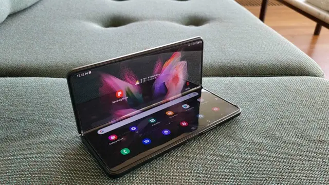 Vivo X Fold