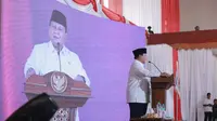 Menteri Pertahanan Prabowo Subianto menghadiri Rakernas Asosiasi Pemerintah Desa Seluruh Indonesia (APDESI) 2023 di Balairung Universitas Jambi. (Merdeka.com)