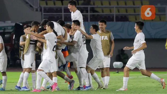 Timnas Uzbekistan U-17 vs Timnas Kanada U-17: Grup B Piala Dunia U-17 2023