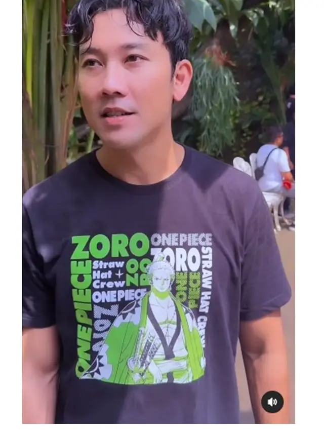 8 Potret Terbaru Denny Sumargo Usai Cukur Kumis dan Jenggot, Disebut Bak Oppa Korea