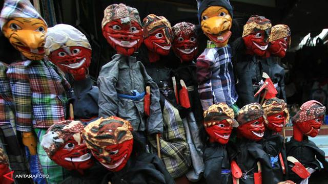 Melihat Aji Panglimunan Dalam Perkawinan Wayang Golek Dan