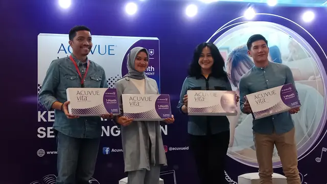 Lensa Kontak Bulanan Khusus Remaja Untuk Meningkatkan Kepercayaan Diri