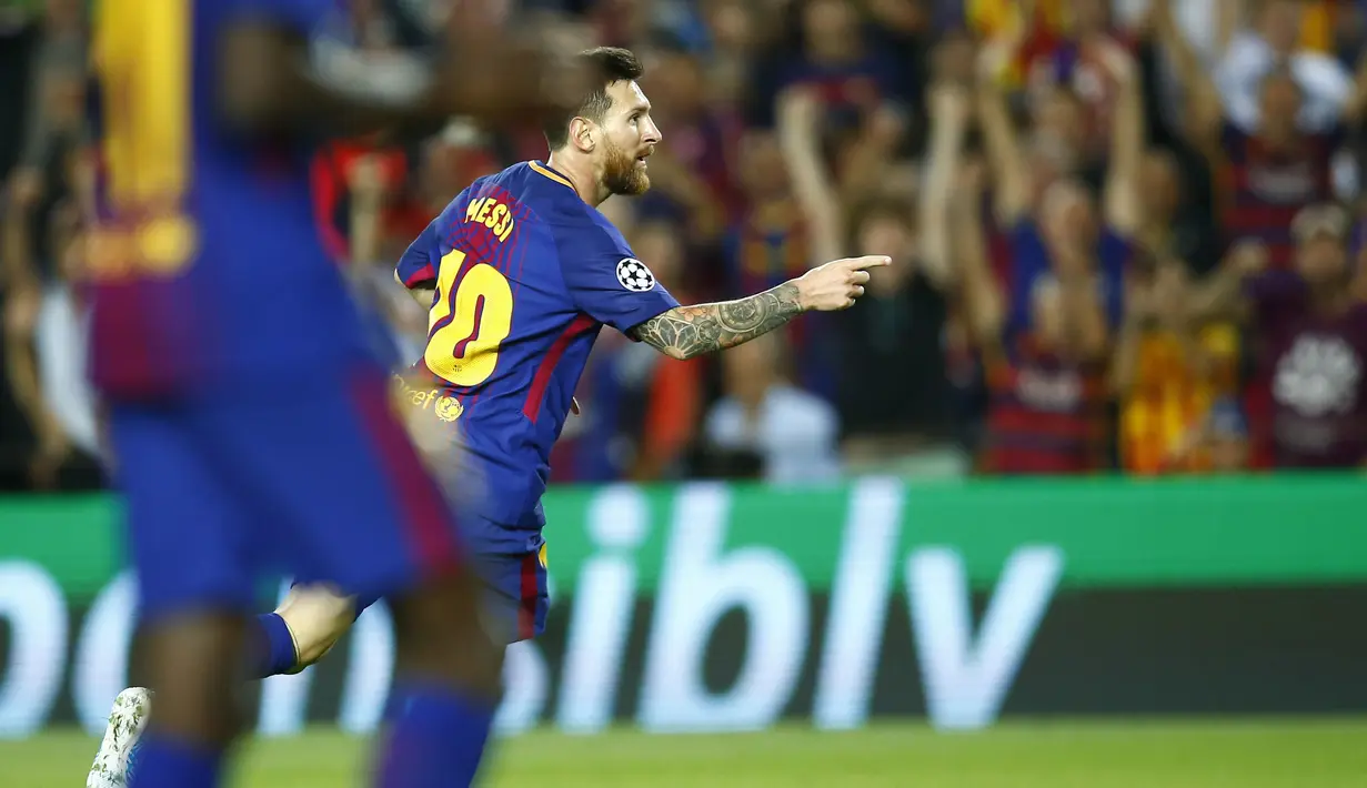 Bintang Barcelona, Lionel Messi mengoleksi dua gol saat timnya menang atas Juventus pada laga Grup D Liga Champions di Camp Nou stadium, Barcelona, (12/9/2017). Barcelona menang 3-0. (AP/Manu Fernandez)