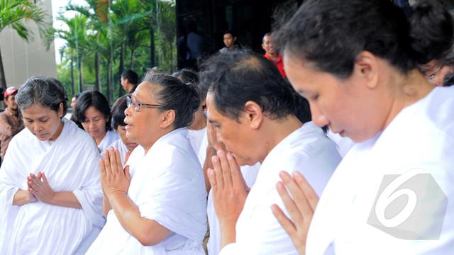 Apa Doa Lia Eden Untuk KPK?