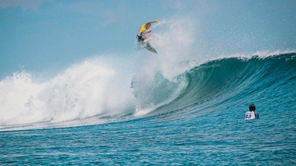 Peselancar Dunia Ketagihan Main di G-Land: Amazing Surfing, Tempatnya ...