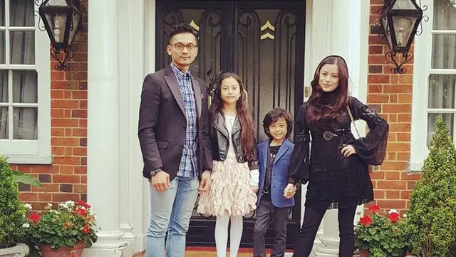 6 Artis Cantik yang Punya Suami Polisi, Harmonis dan Romantis