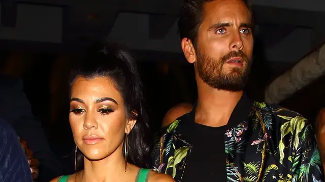 [Bintang] Kourtney Kardashian - Scott Disick