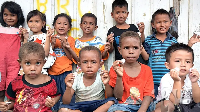 Cerita Uang Besi di Puncak Jaya Papua