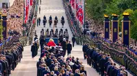 Pemakaman Raja Norwegia Harald V, Puluhan Ribu Orang Padati Jalan