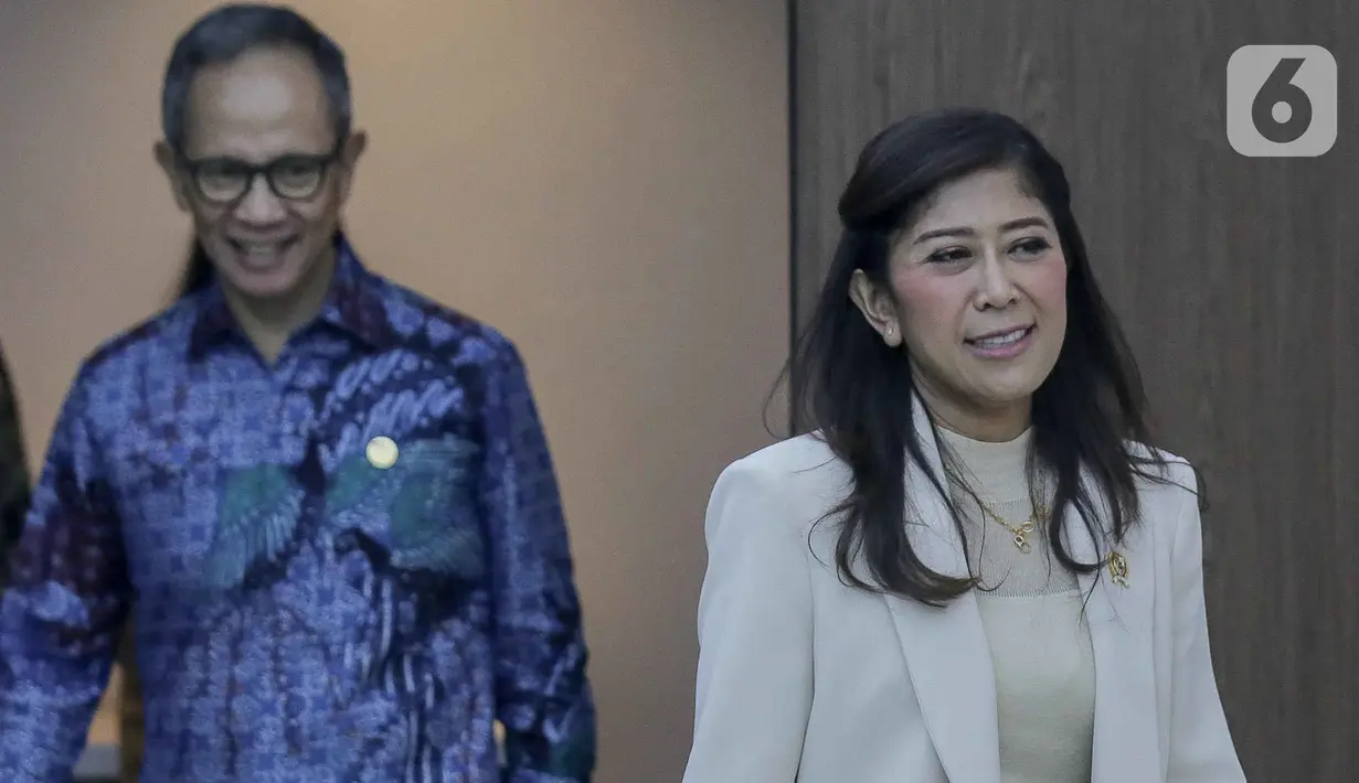 Kementerian Komunikasi dan Digital (Kemkomdigi) menjalin kerja sama dengan OJK untuk memantau aktivitas keuangan yang terindikasi ilegal, terutama terkait rekening yang diduga terlibat dalam aktivitas judi online. (Liputan6.com/Herman Zakharia)