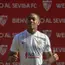 Anthony Joran Martial adalah pemain sepak bola profesional Perancis yang bergabung dengan Sevilla FC dan tim nasional Perancis.