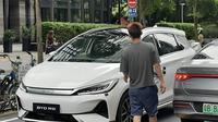 Tanpa Kamuflase, MPV Listrik Baru BYD Mulai Pamer Diri (Carnewschina)