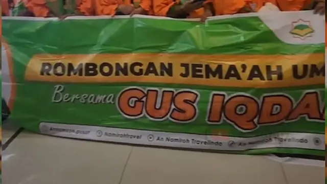 Baliho Umroh Bareng Gus Iqdam (Tangkap Layar YouTube)