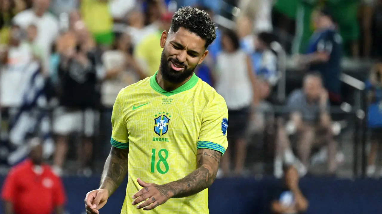 Foto: Wajah-Wajah Muram Pemain Brasil setelah Ditundukkan Uruguay di Copa America 2024