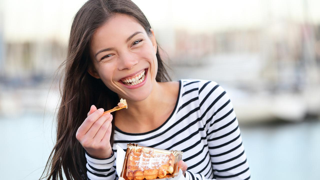 5 Cara Mudah Hentikan Keinginan Ngemil Tidak Sehat