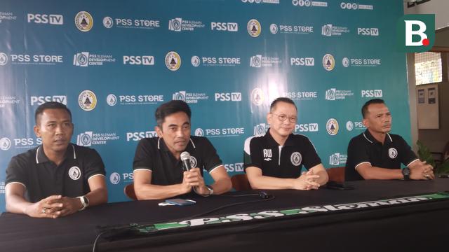 Foto Perkenalan Seto Nurdiyantoro sebagai pelatih baru PSS Sleman