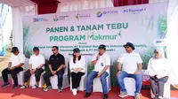 Petrokimia Gresik melanjutkan tren positif program Makmur dalam rangka mempertahankan posisi Jawa Timur sebagai lumbung gula nasional berkolaborasi dengan Pabrik Gula (PG) Rajawali I. (Dok. Petrokimia Gresik)