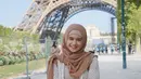 Baru-baru ini Tissa Biani berlibur ke Paris. Ia membagikan momen liburannya tersebut ke Instagram. Diantara foto-foto yang dibagikan, penampilan berhijab dari Tissa Biani yang disorot oleh netizen. (Liputan6.com/IG/tissabiani)
