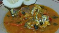 Kuliner Tilumiti Ikan Layang khas Gorontalo (Arfandi/Liputan6.com)