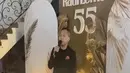 Selain menyanyi, Sandhy juga menyampaikan ucapan selamat ulang tahun kepada Raul Lemos. Ia turut mendoakan yang terbaik bagi Raul dan mengungkapkan rasa terima kasihnya atas kesempatan untuk tampil dalam acara spesial tersebut. (Liputan6.com/IG/@sandhysondoro_official)