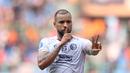 <p>Selebrasi pemain Arema FC, Gustavo Almeida Dos Santos, setelah mencetak gol kedua ke gawang Persija Jakarta dalam pertandingan pekan kesembilan BRI Liga 1 2023/2024 yang berlangsung di Stadion Patriot Candra Bhaga, Bekasi, Minggu (20/9/2023). (Bola.com/M Iqbal Ichsan)</p>