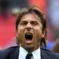 Ekspresi Antonio Conte setelah pertandingan melawan Tottenham Hostpur pada Liga Inggris di Stadion Wembley di London, (20/8). Chelsea menang atas Tottenham dengan skor 2-1. (AFP Photo/Ikimages/ Ben Stansall)